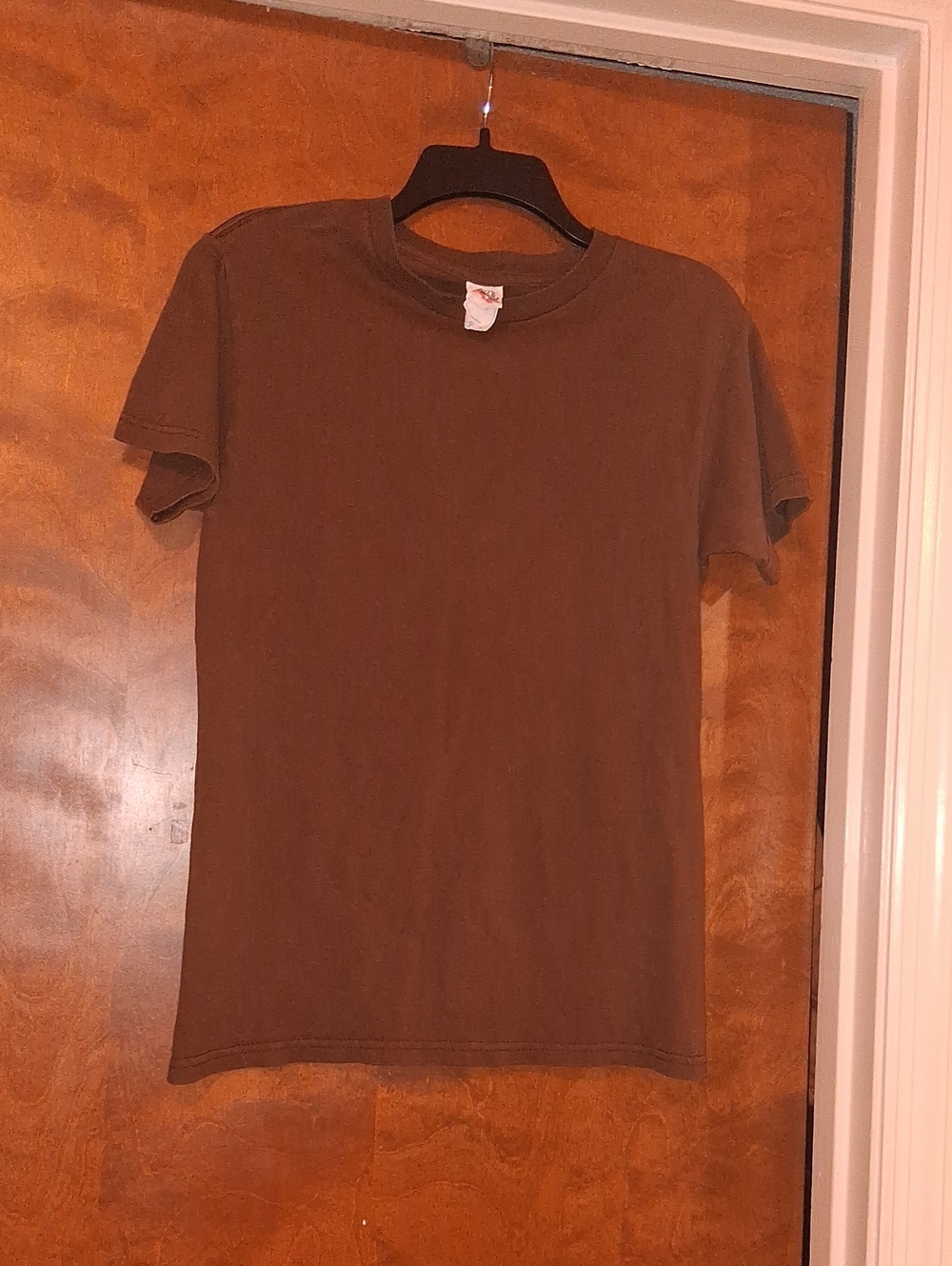 Classic Crew Neck Short Sleeve Tee in Brown